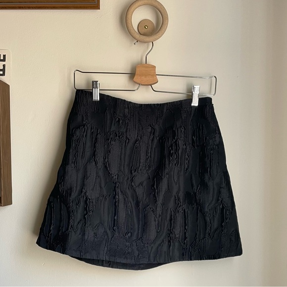 COS mini skirt - Picture 1 of 11